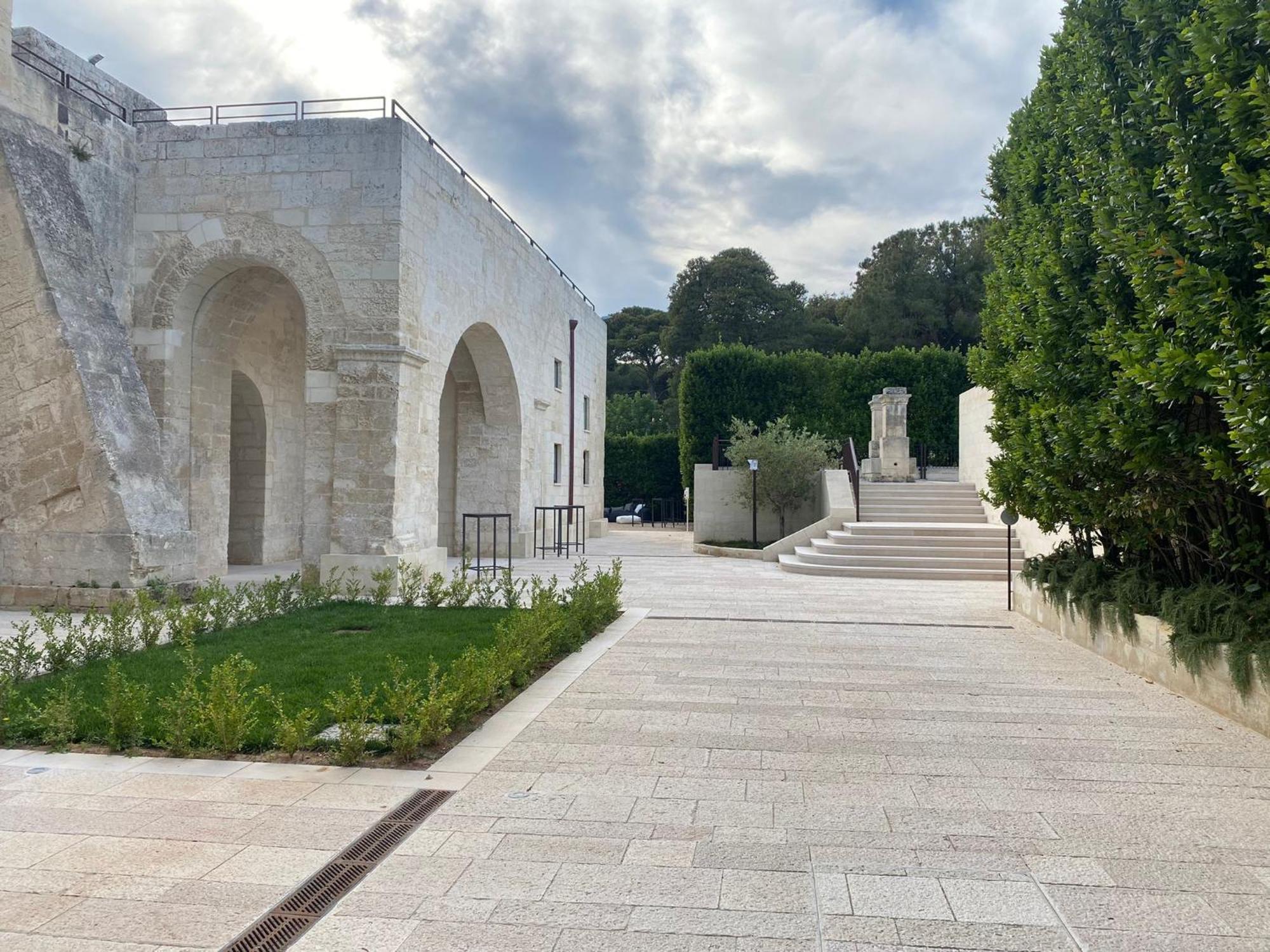 Chiostro Dei Domenicani - Dimora Storica Lecce Exterior foto